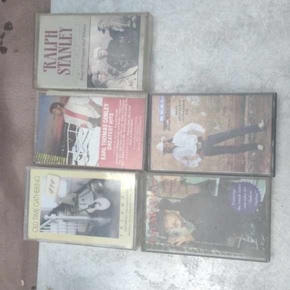 Vintage Country Music Cassette Tape Collection NWT - Picture 4 of 4